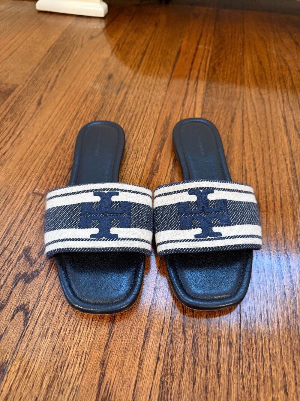 Tory Burch Double T Embroidered Canvas Slide Sandals Navy Cream 7